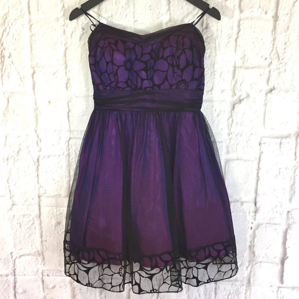 Blondie Nites by Stacy Sklar Dress, sz. 11, strapless, Purple with Tulle Overlay